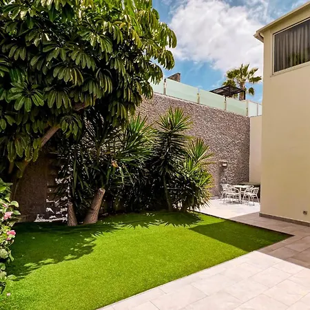 Villa La Perla Blanca Costa Adeje (Tenerife)