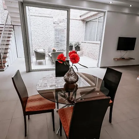 La Perla Blanca Villa *